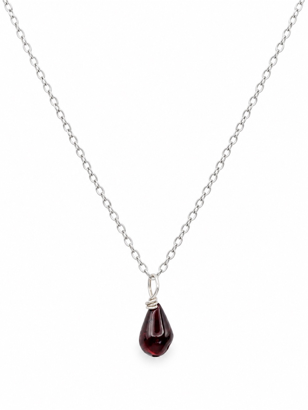 AWN13 Garnet Necklace